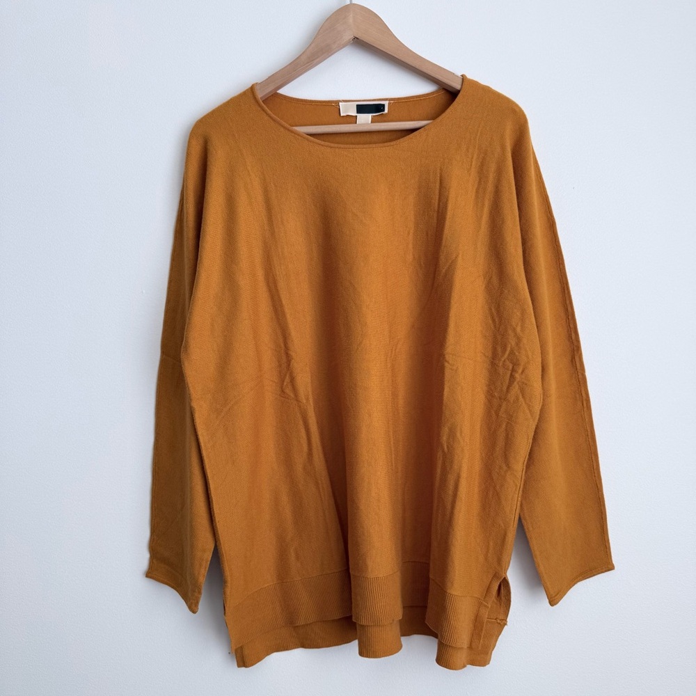 Michael Kors NWOT Women’s Crewneck Sweater - Mustard, Size XL